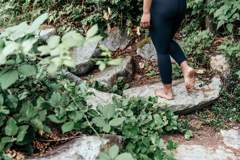 Beginner Guide to Mindful Walking: A Simple Path to Calm